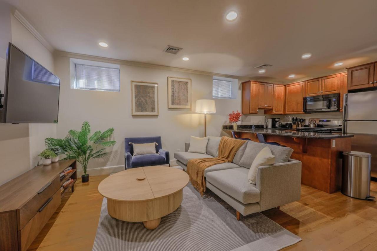 Simple 2 Bed 2 Bath Close To Fenway Apartamento Boston